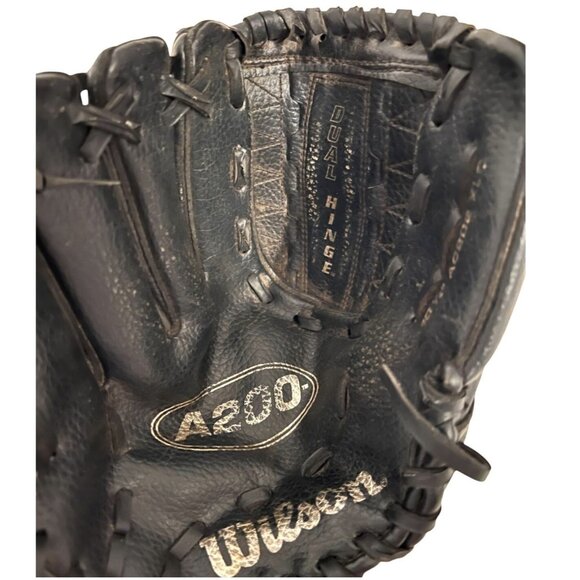 Wilson A200 Dual Hinge Black Baseball Glove Adult Right Hand Throw MLB Logo - Picture 2 of 4